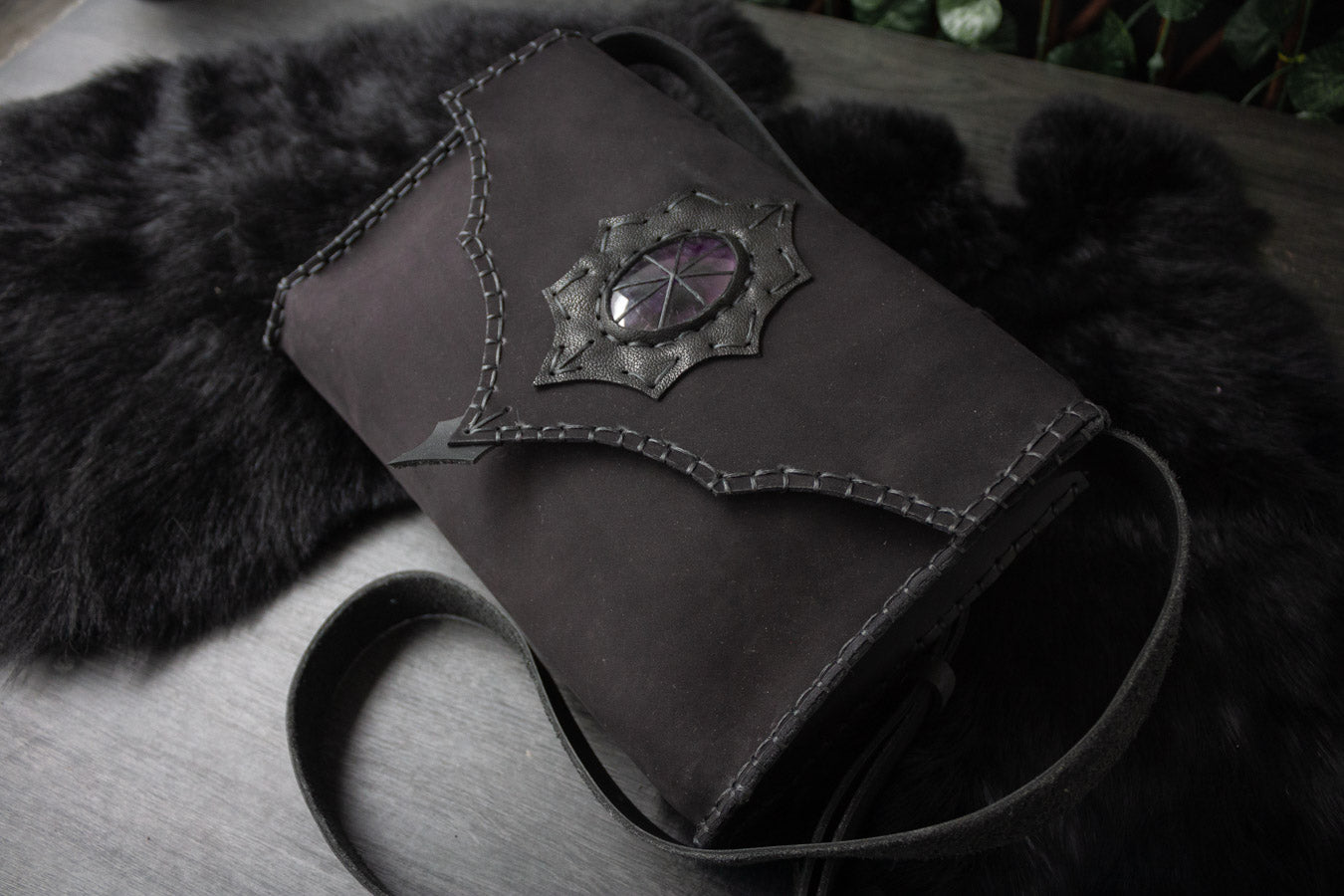 Aranea Amethyst Bag