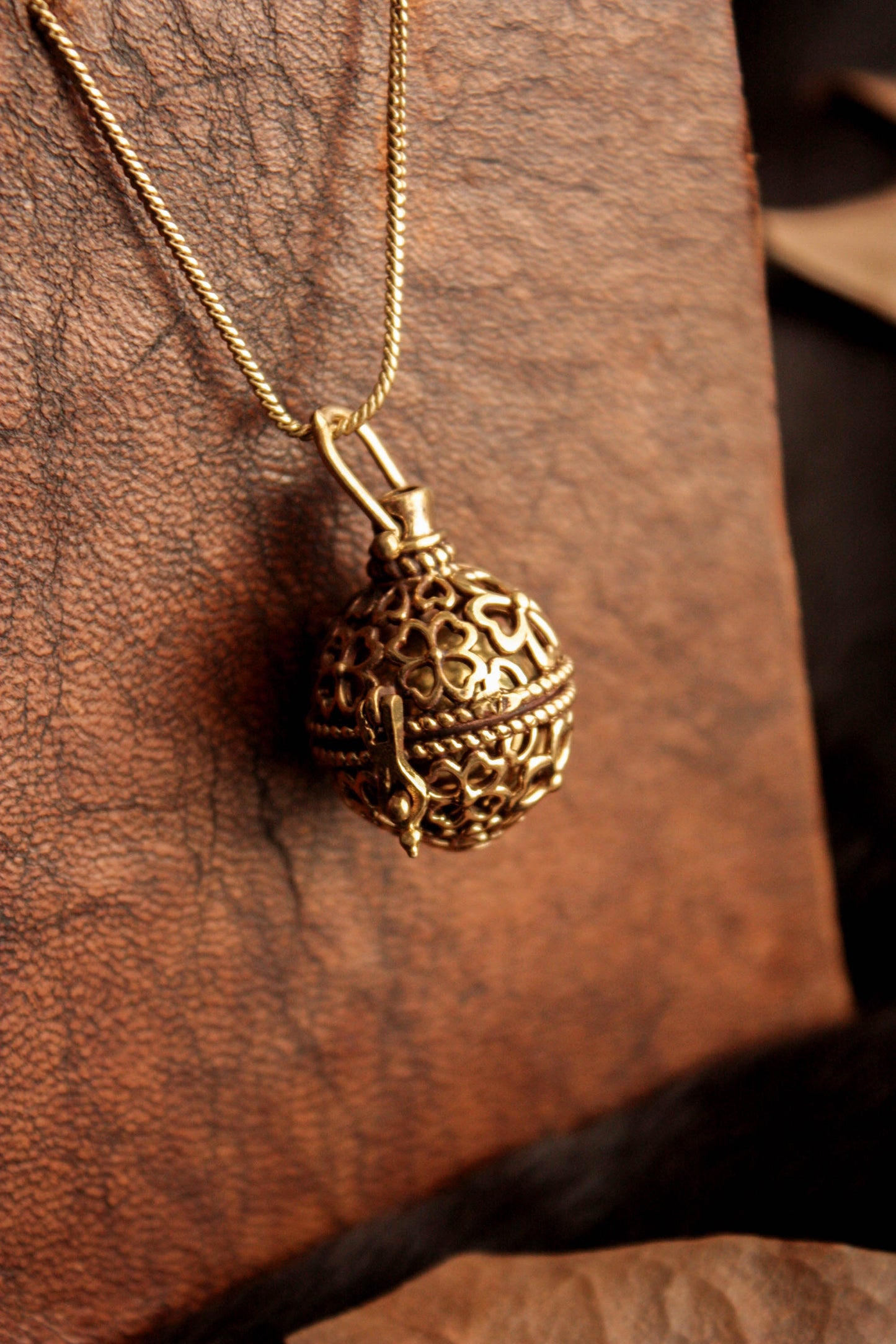 Clover Musical Pendant