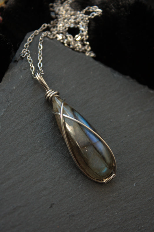 Deep Blue Labradorite Teardrop Pendant