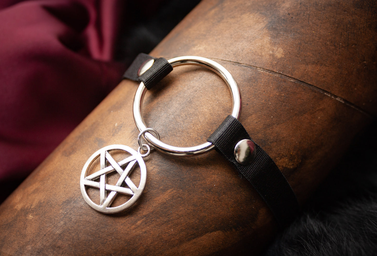 Pentagram Choker