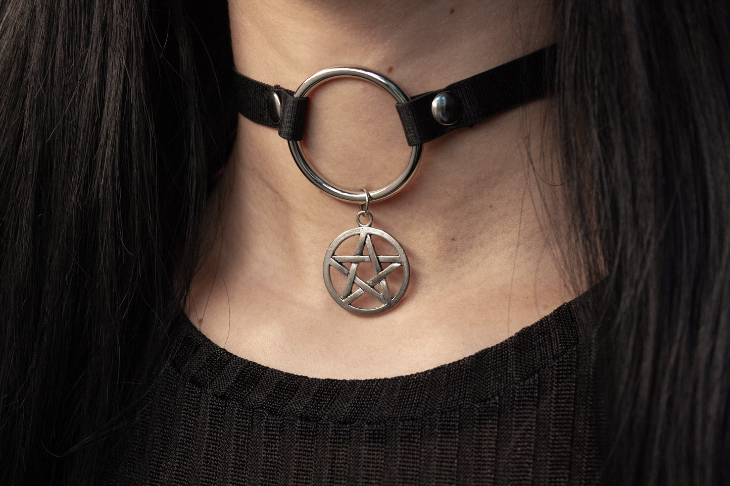 Pentagram Choker